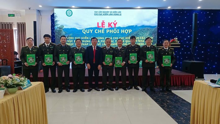 Chi cục Kiểm lâm vùng II và Chi cục Kiểm lâm các tỉnh, thành phố khu vực phía Bắc và Bắc Trung bộ ký quy chế phối hợp